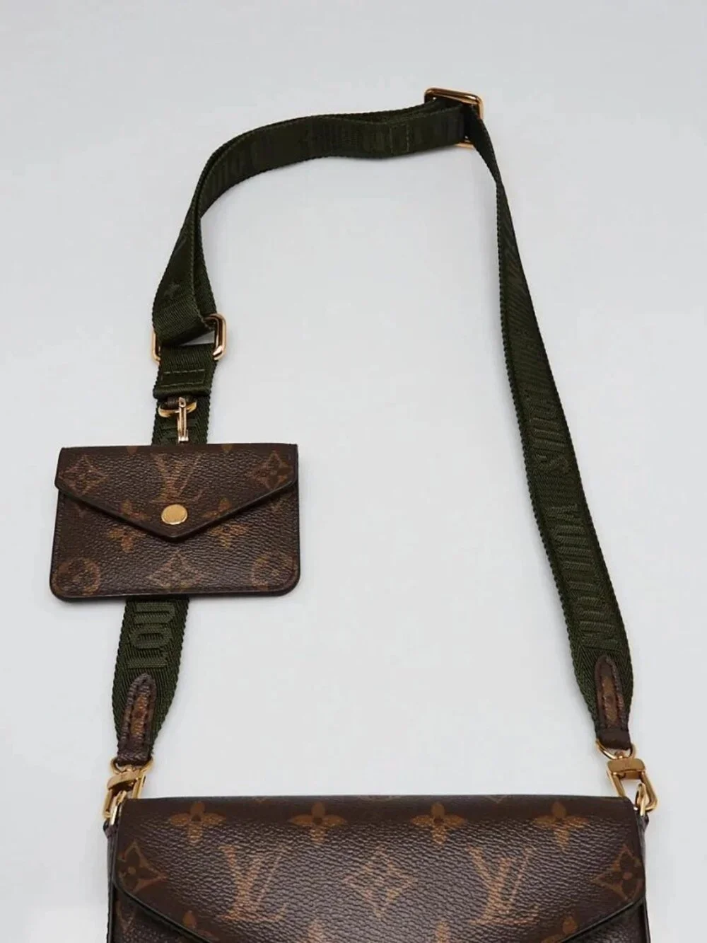 Louis Vuitton Monogram Canvas Felicie Strap And Go Bag